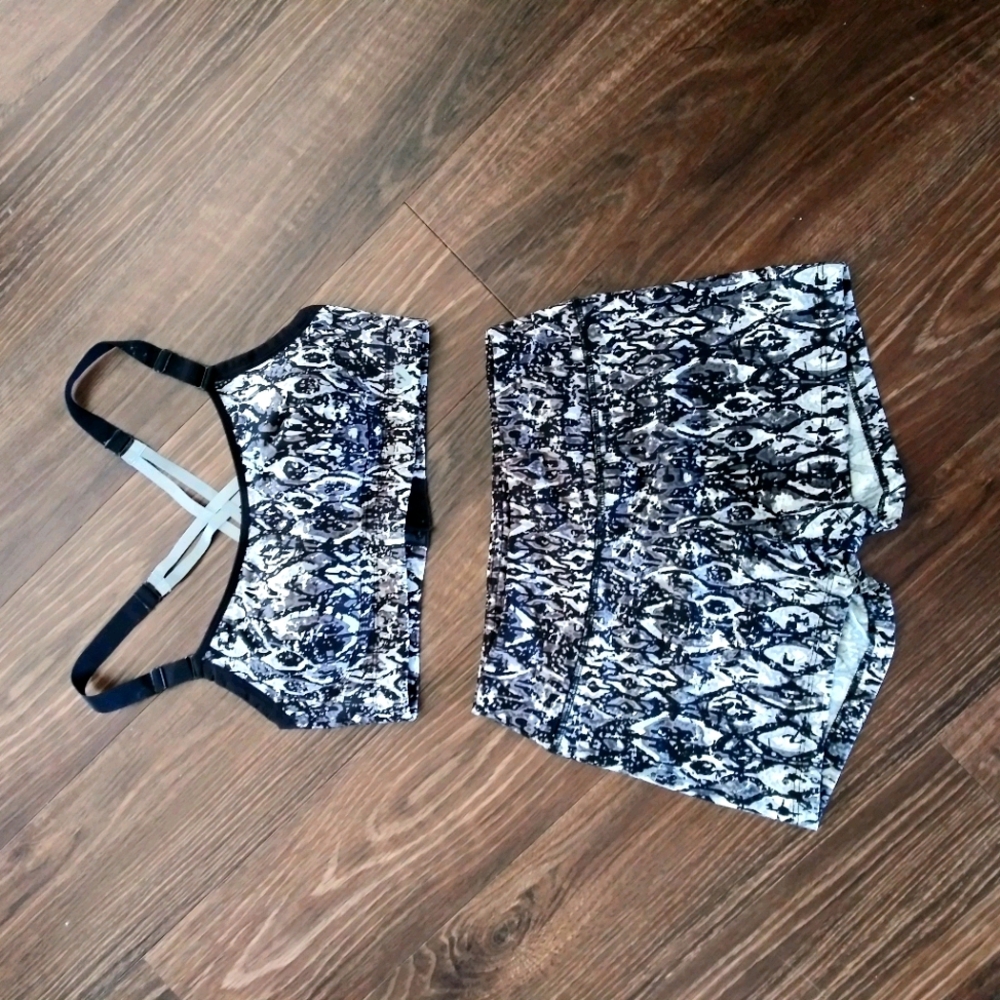 NWOT 2 Piece Athletic Set